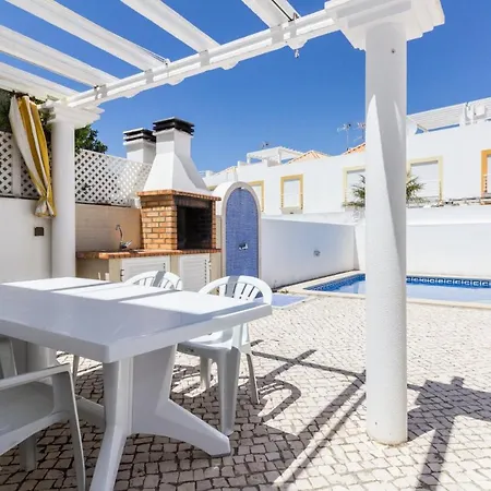 Beach House Manta Rota
